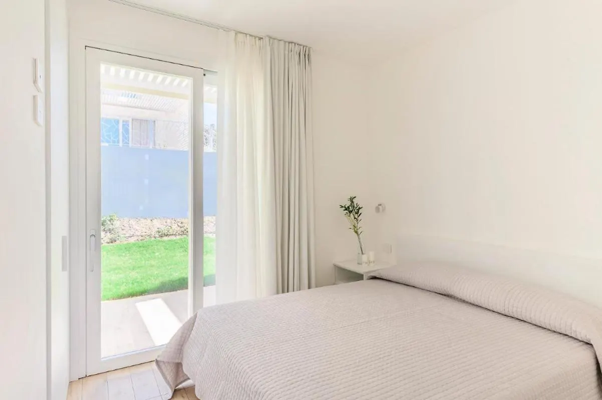 Stunning Capo Falcone Charming Apartments For 4 People スティンティーノ